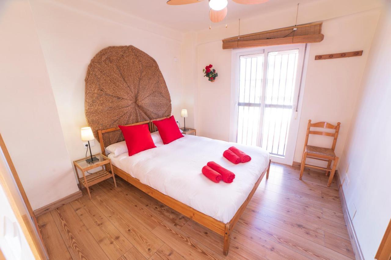 City Center Next To The Beach 2 Bedrooms Apartment Малага Экстерьер фото